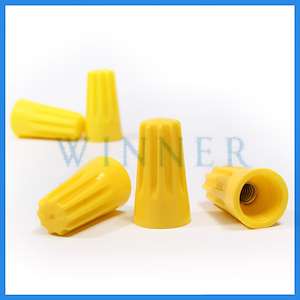 کانکتور پیچی sp4